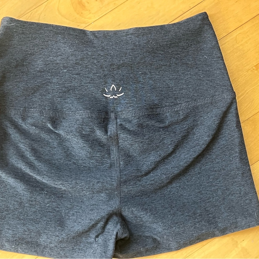 Beyond Yoga shorts